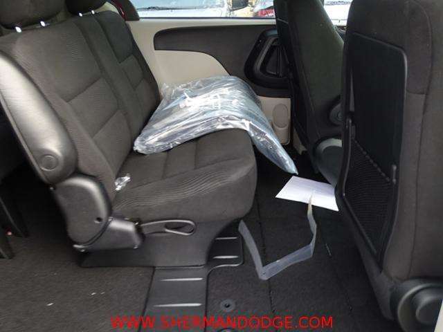 2017 Dodge Grand Caravan SE 4dr Mini-Van